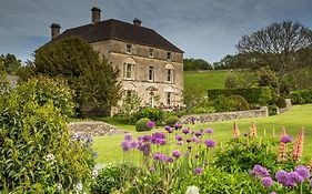 Aylworth Manor Bed & Breakfast Naunton United Kingdom