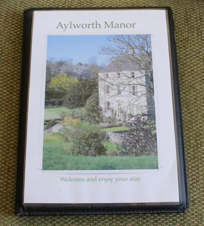 Aylworth Manor Bed & Breakfast Naunton Exterior photo